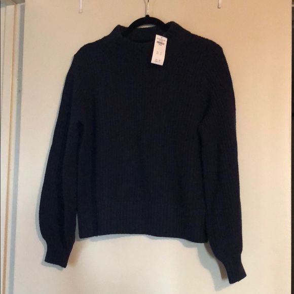 Abercrombie & Fitch Sweaters - Abercrombie & Fitch sweater